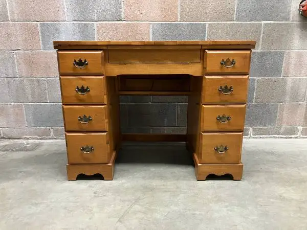 BEAUTIFUL Vintage Maple Sewing Desk!