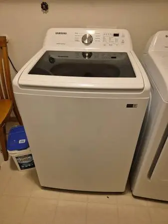 Washer and dryer set