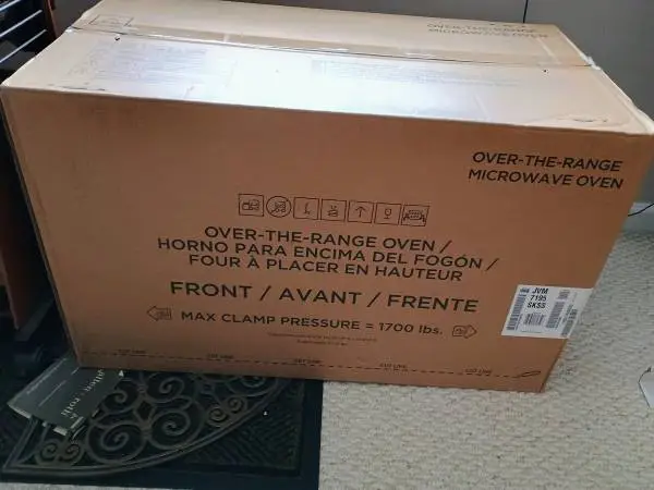 New GE 1.9 cu. ft. Over-the-Range Microwave oven