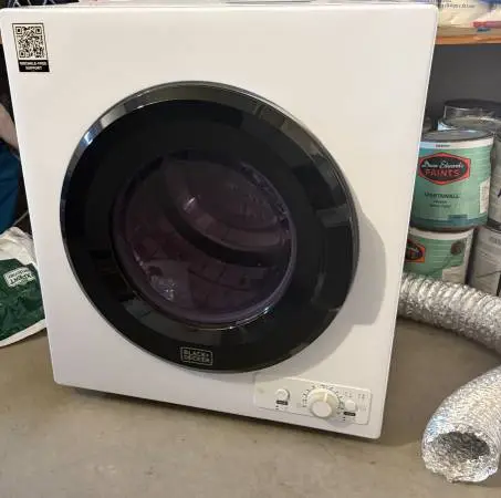 BLACK+DECKER BCED26 Compact Dryer for Standard Wall Outlet 2.65cu. ft