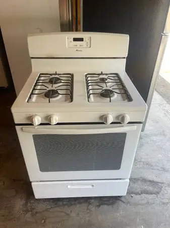 Gas stove
