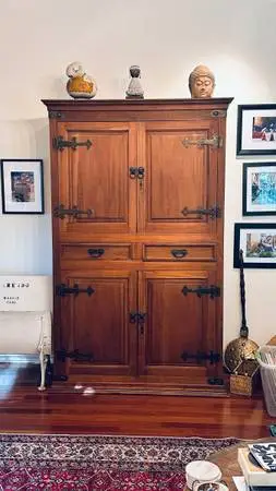 Armoire Cupboard