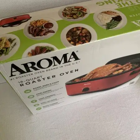 18-quart Aroma 718R red/black electric roaster oven, brand new in box