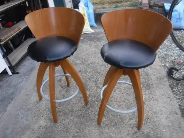 2 Contemporary Swivel Chairs (Bar or Counter) Seats 25H.