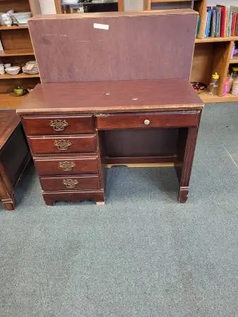 2-Piece Student Desk