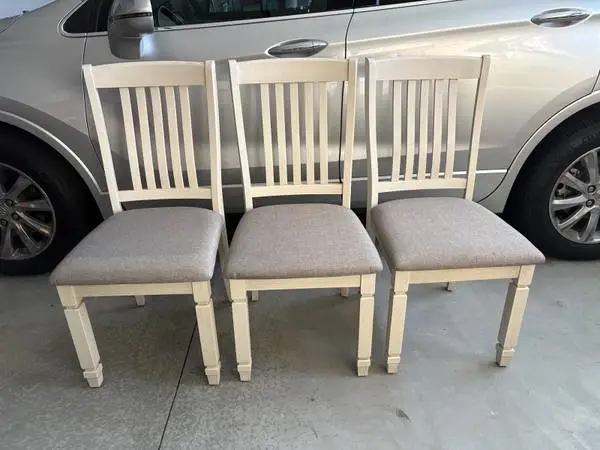 For Sale Beautiful White Kitchen or Seating Chairs