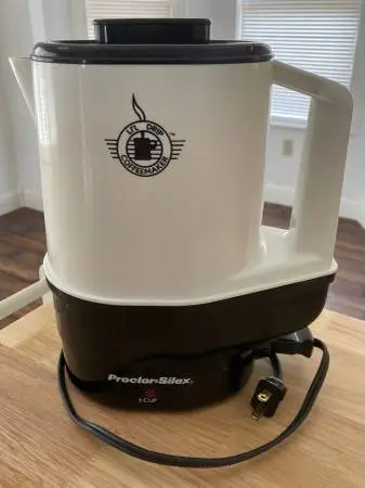 Vintage Proctor Silex 6 Cup Electric Coffee Maker