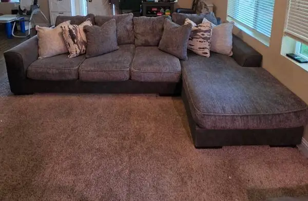 2pc Ashley sectional