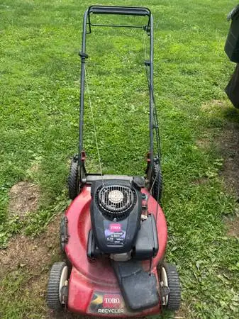 Toro self propelled lawn mower