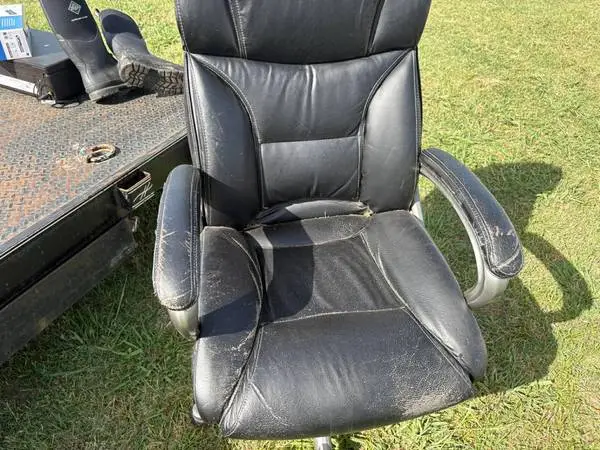 Used Black Office Chair - Rolling Desk Chair