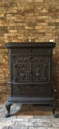 (NEW PRICE) Cast Iron Antique Stove