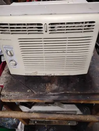 Frigidaire aircon unit