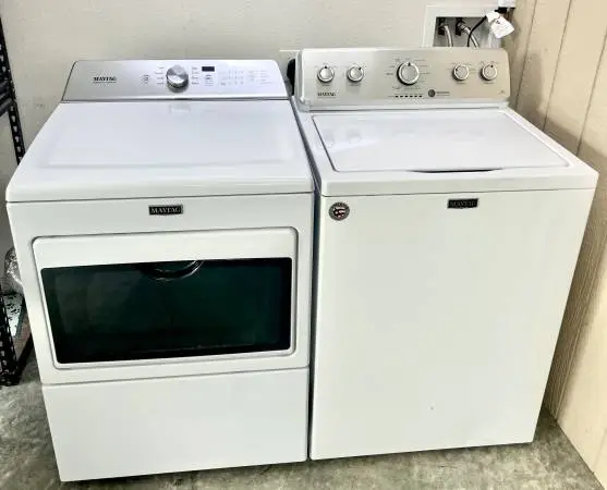 Maytag Washer & Dryer Set