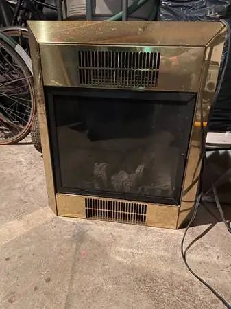 Electric fireplace/heater