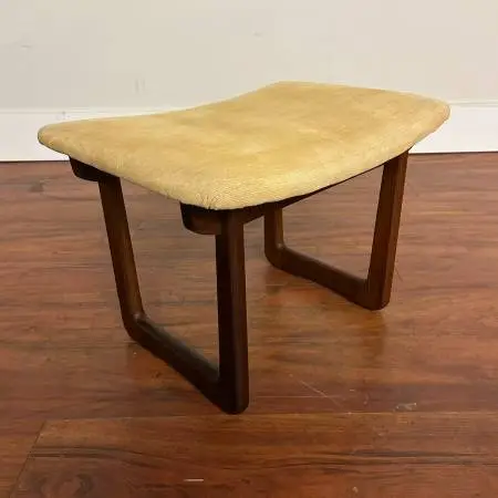 7 Different Vintage Entry Benches, Stools, Mid Century Modern