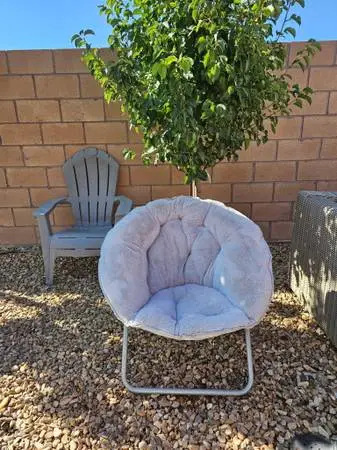 Papasan chair