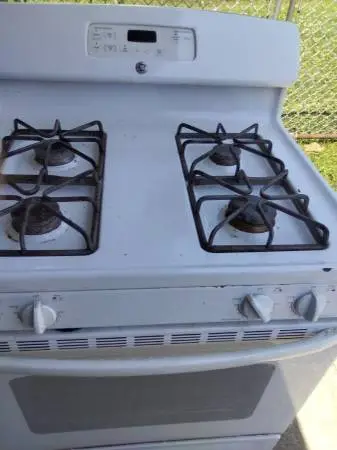 GE Gas Range