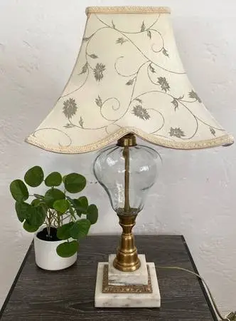 Vintage Victorian Style Table Lamp
