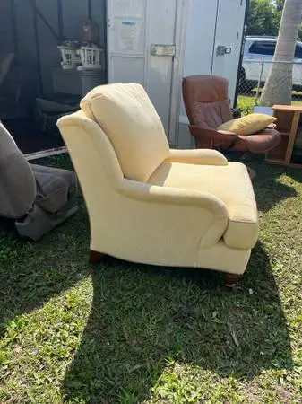 Century pale yellow side chair