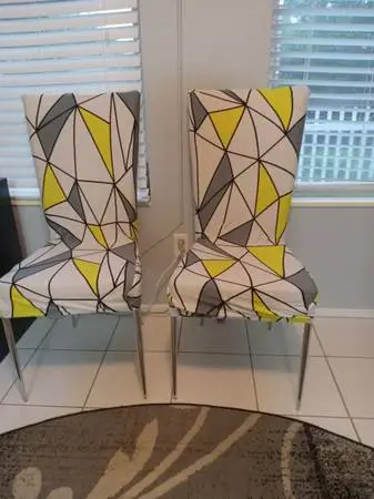 Set of 2 Accent chairs