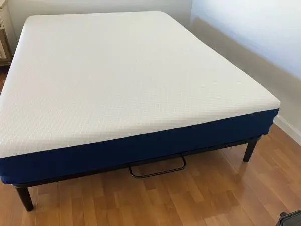 Luxury foldable Bedframe and mattress