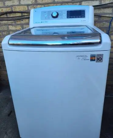 LG washer machine 5.0 cu ft mega capacity WT5680HWA