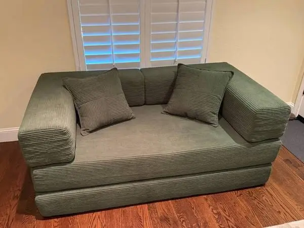 Sleeper Sofa with Two Pillows Comfy Modular Convertable Sofa Couch
