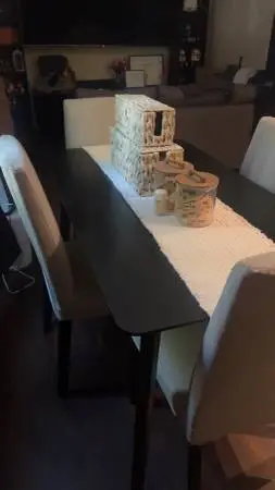 DINNING TABLE AND 4 CHAIRS