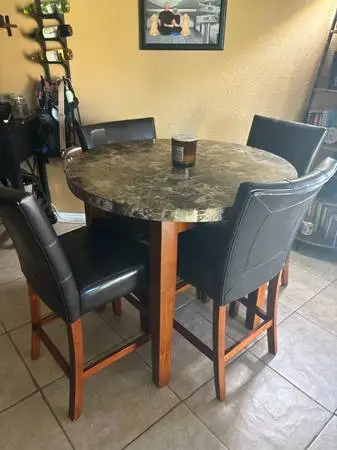 Pub Height Dinning Room Table