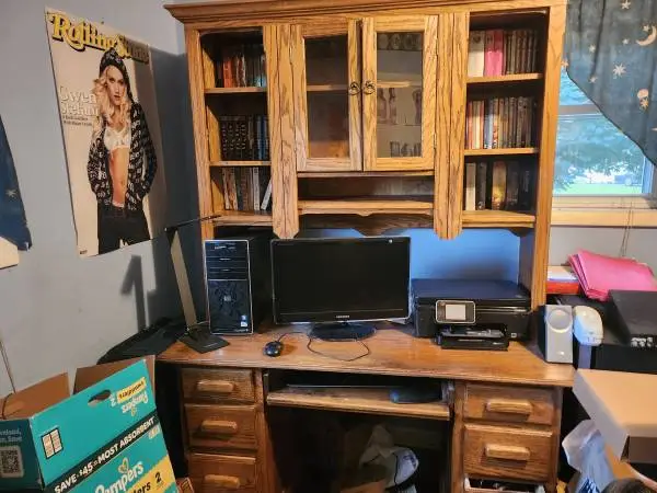 Computer desk and hutch