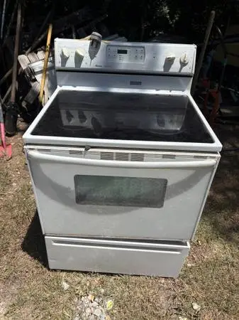 2 ovens