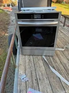 24 INCH STAINLESS NEW WALL OVEN