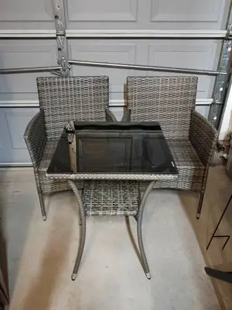 3 Pc Indoor/Outdoor Resin Rattan Patio Bistro Set w/cushions