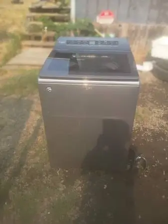 Nice Whirlpool washer King capacity gunmetal gray