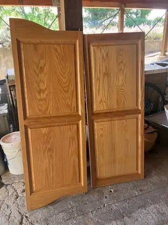 2 OAK doors
