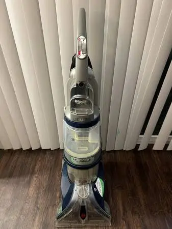 Hoover Steam Vaccum SpinScrub Working
