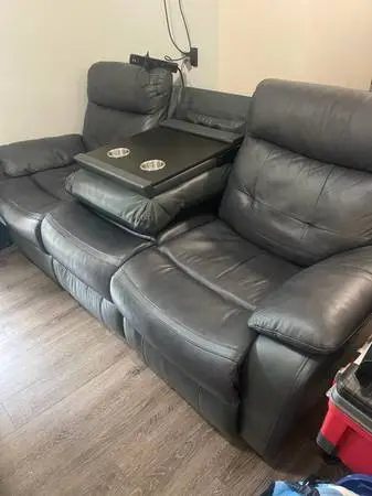 Reclining sofa