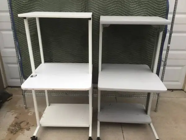 2 Rolling Desk