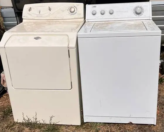 Washer and Dryer (mismatched)