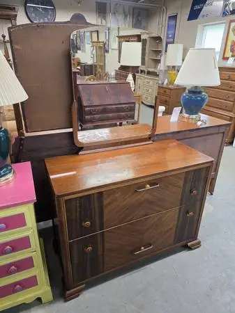 Four Drawer Art Deco Wood Dresser Chest with Mirror #520-10
