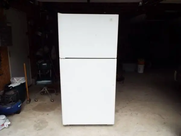 Refrigerator