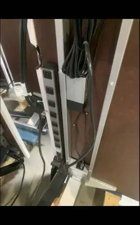 Adjustable  height desk..........sit stand desk