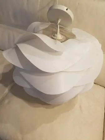 Pendant Lamp in white