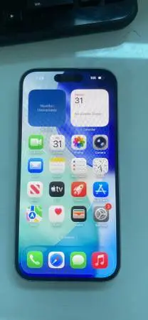 iPhone 15 128gb ( UNLOCKED )
