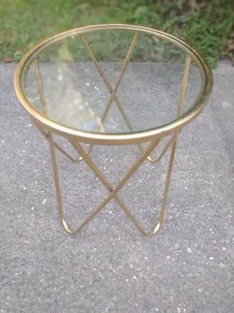 GOLD ROUND END TABLE / SIDE TABLE