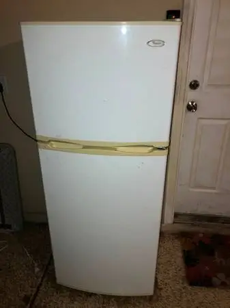 FREE DROP OFF - WHIRLPOOL  12 Cu. Ft . TOP FREEZER MINI REFRIGERATOR IN WHITE