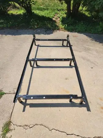 Adjustable metal bed frame - Queen/full/twin (Madison-West)