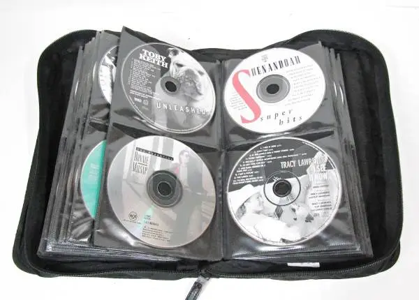 112 Country Music CDs + Zipper Binder Case (Garth Brooks, Strait, Toby