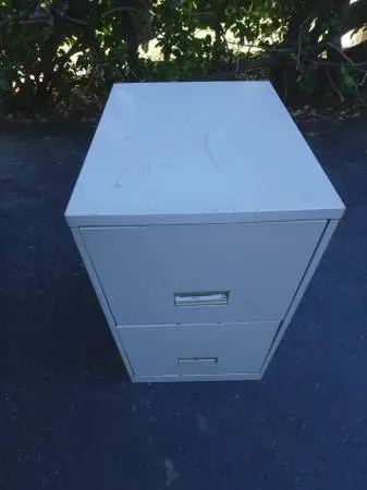 2 Drawer Metal File Cabinet; Delivery Possible