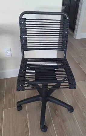 Contemporary Black Office Chair Low Back Bungee Cord Desk Chair